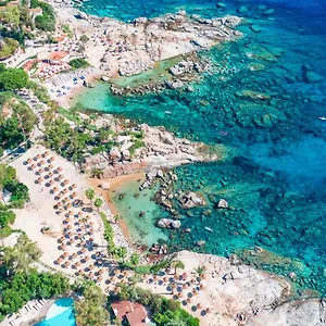**** Resort Park - Telis Italien