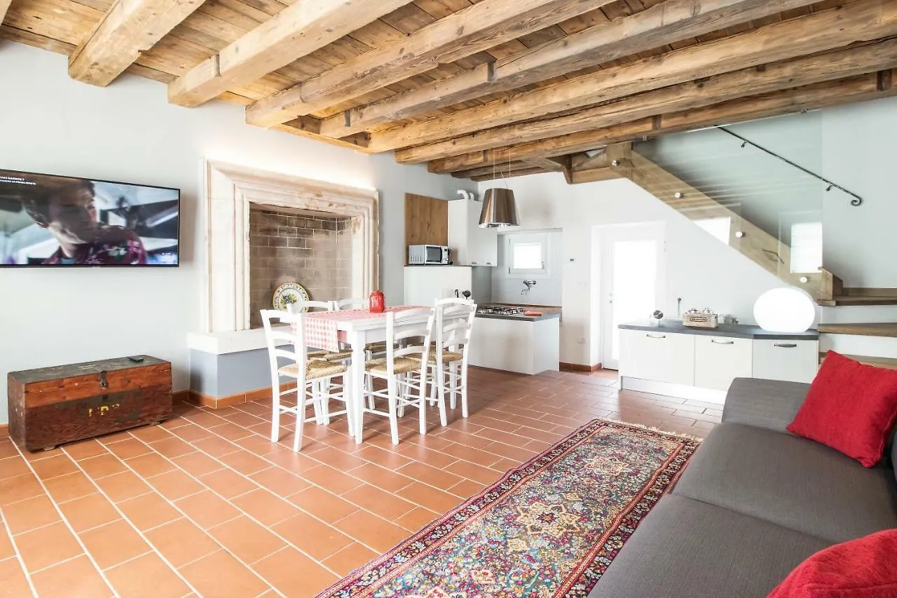 Holiday home Bossema Luxury Countryhouse Cavaion Veronese Italy